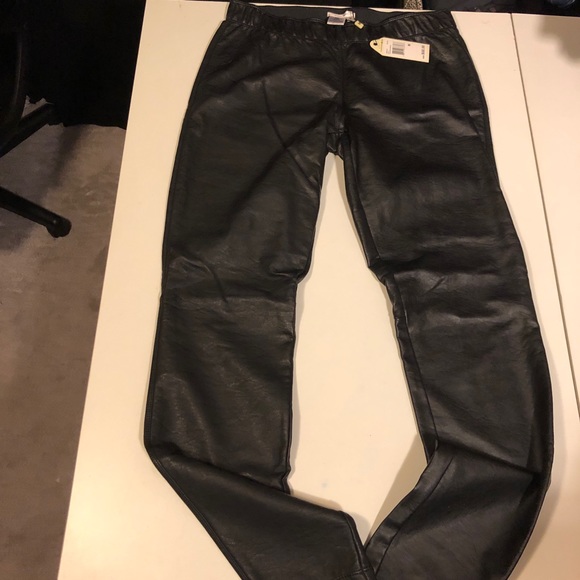 Sophie Max/ Mac Studio Black faux leather pants - Picture 1 of 7